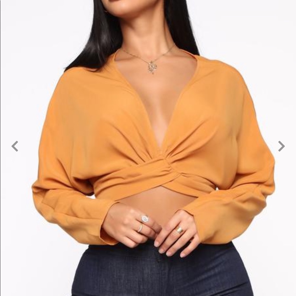 Fashionable top